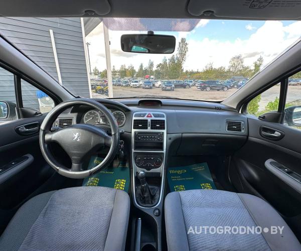 https://autogrodno.by/media/com_expautospro/images/big/_68d659d4154f1.jpg