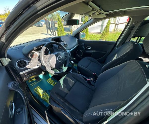 https://autogrodno.by/media/com_expautospro/images/big/_68d6d37a3335a.jpg