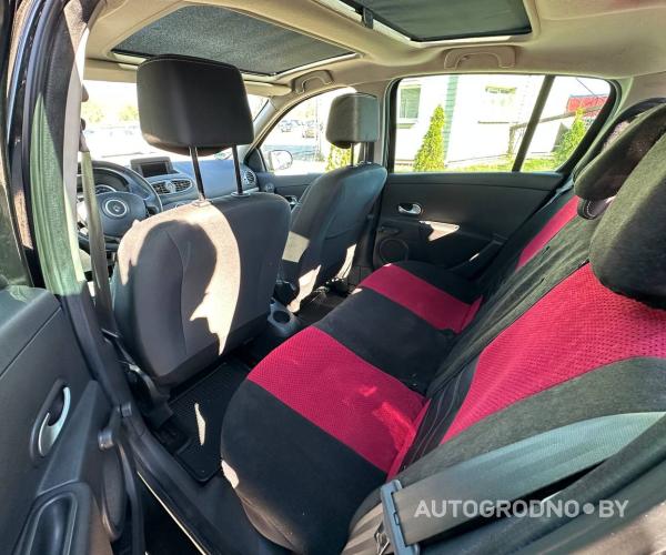 https://autogrodno.by/media/com_expautospro/images/big/_68d6d37a666aa.jpg