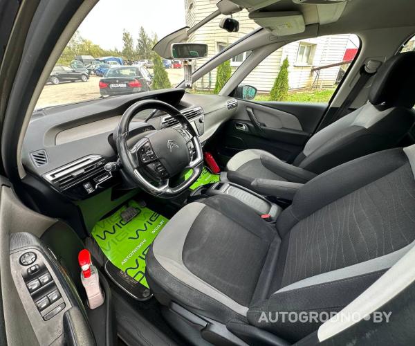 https://autogrodno.by/media/com_expautospro/images/big/_68d987478e87f.jpg