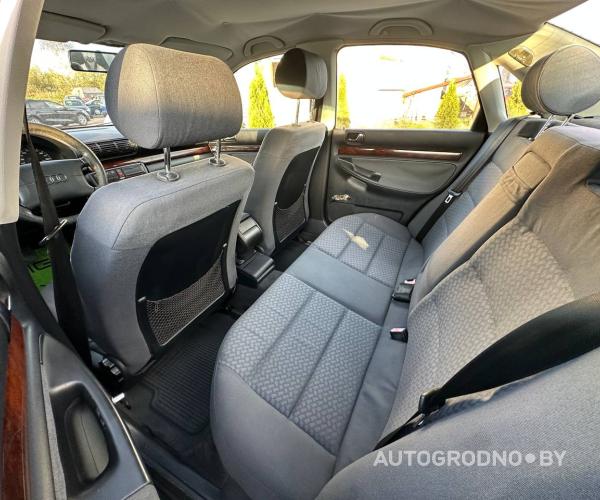 https://autogrodno.by/media/com_expautospro/images/big/_68d98906cea7e.jpg
