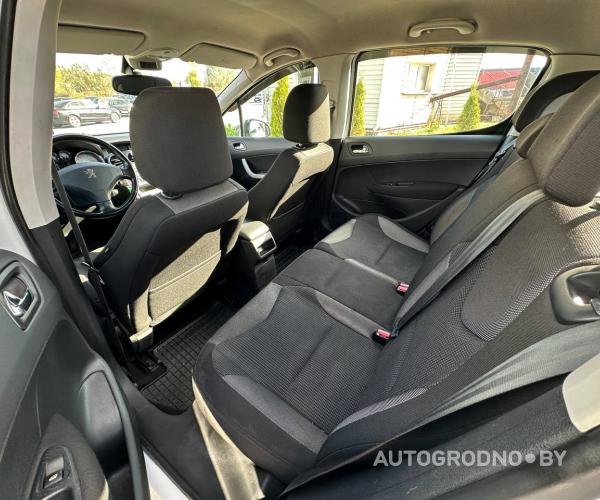 https://autogrodno.by/media/com_expautospro/images/big/_68de38c66a4fa.jpg