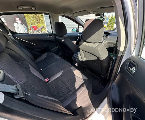 https://autogrodno.by/media/com_expautospro/images/big/_68de38c6a5ca8.jpg