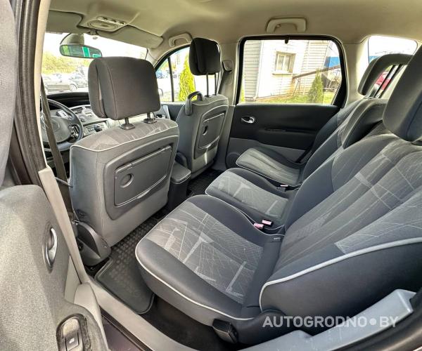 https://autogrodno.by/media/com_expautospro/images/big/_68dea95089d48.jpg