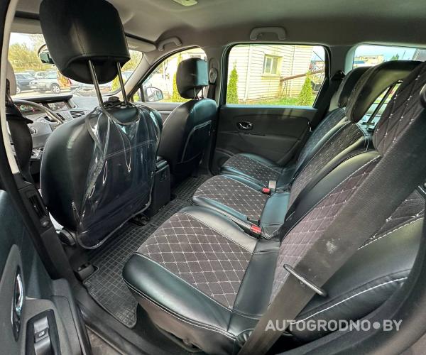 https://autogrodno.by/media/com_expautospro/images/big/_68df92825a805.jpg