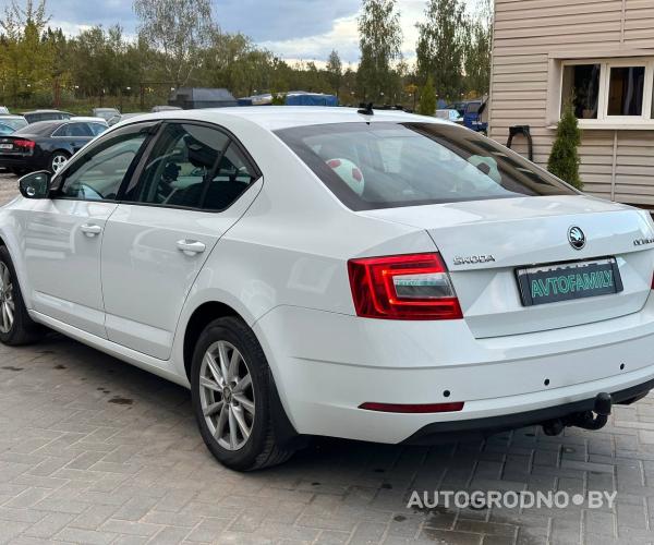 https://autogrodno.by/media/com_expautospro/images/big/_68dfa75c74bce.jpg