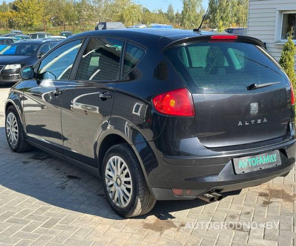 https://autogrodno.by/media/com_expautospro/images/big/_68dfcdb5a7031.jpg