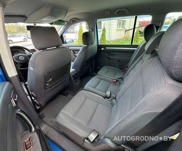 https://autogrodno.by/media/com_expautospro/images/big/_68dff459db582.jpg