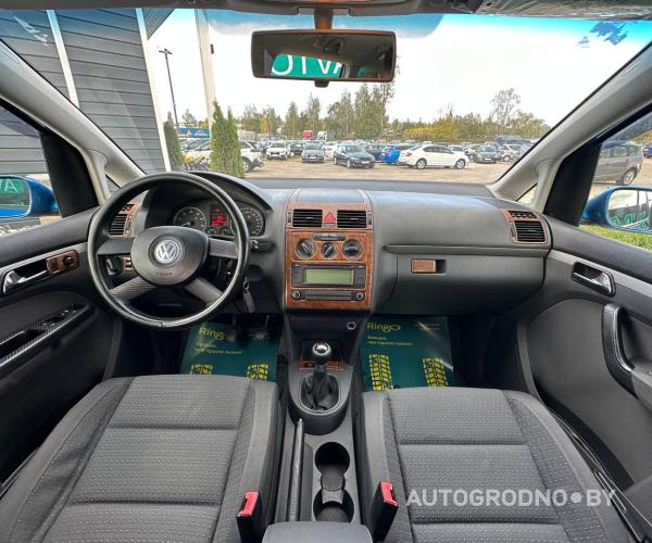 https://autogrodno.by/media/com_expautospro/images/big/_68dff45a7f845.jpg