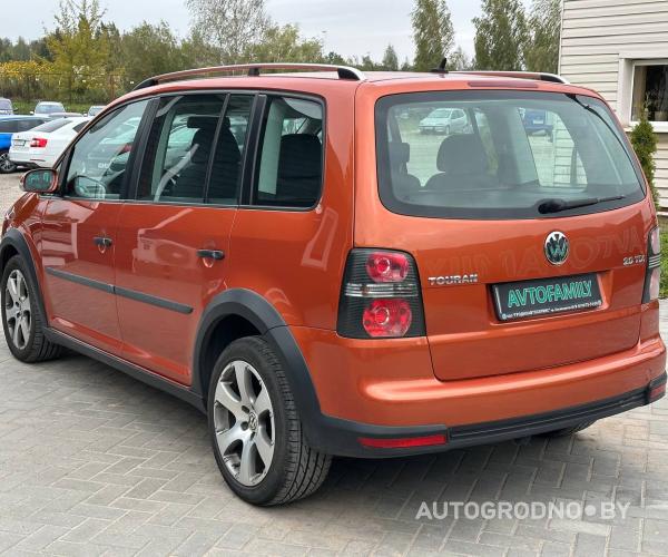 https://autogrodno.by/media/com_expautospro/images/big/_68e165f23e935.jpg