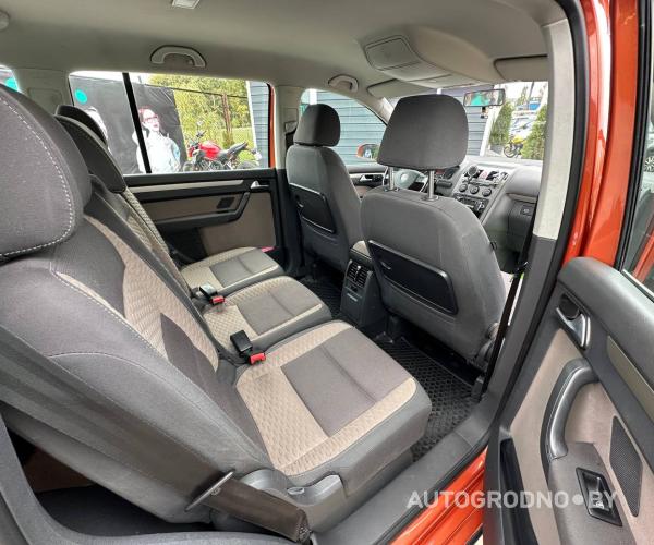 https://autogrodno.by/media/com_expautospro/images/big/_68e165f34c6f4.jpg