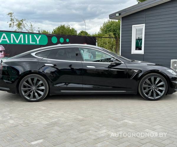 https://autogrodno.by/media/com_expautospro/images/big/_68e2418f9d8c8.jpg