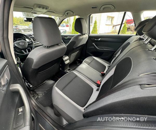 https://autogrodno.by/media/com_expautospro/images/big/_68e24a9f1b4f4.jpg