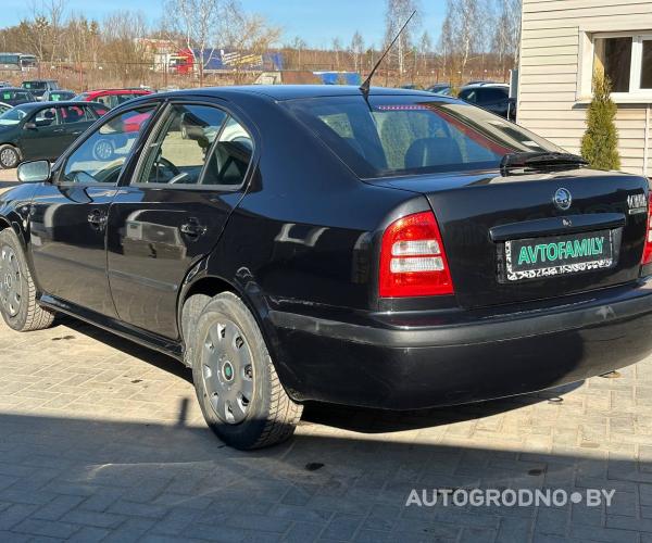 https://autogrodno.by/media/com_expautospro/images/big/_68e24be402c63.jpg