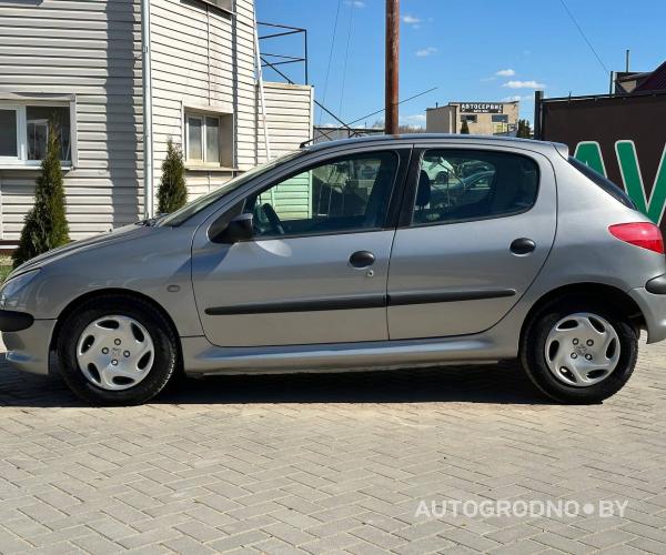 https://autogrodno.by/media/com_expautospro/images/big/_68e3fb1ec571a.jpg