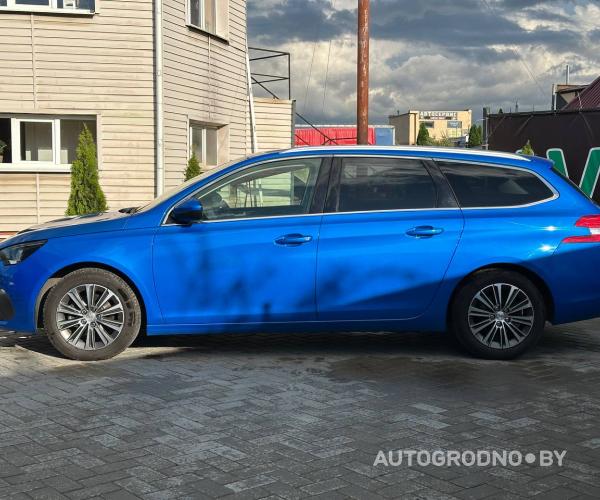 https://autogrodno.by/media/com_expautospro/images/big/_68e49c0eedd2c.jpg