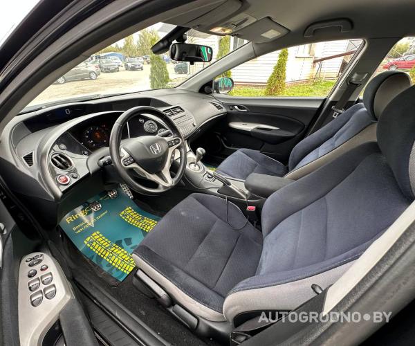 https://autogrodno.by/media/com_expautospro/images/big/_68e509e8d97cc.jpg