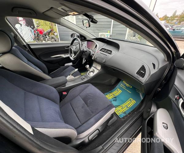https://autogrodno.by/media/com_expautospro/images/big/_68e509e99a0c2.jpg