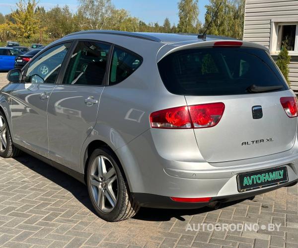 https://autogrodno.by/media/com_expautospro/images/big/_68e50d822bd38.jpg