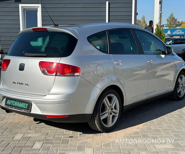 https://autogrodno.by/media/com_expautospro/images/big/_68e50d82668d4.jpg