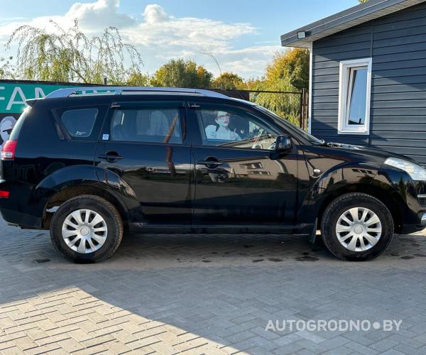 https://autogrodno.by/media/com_expautospro/images/big/_68e55b04400ea.jpg