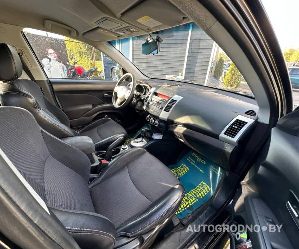 https://autogrodno.by/media/com_expautospro/images/big/_68e55b051ae75.jpg