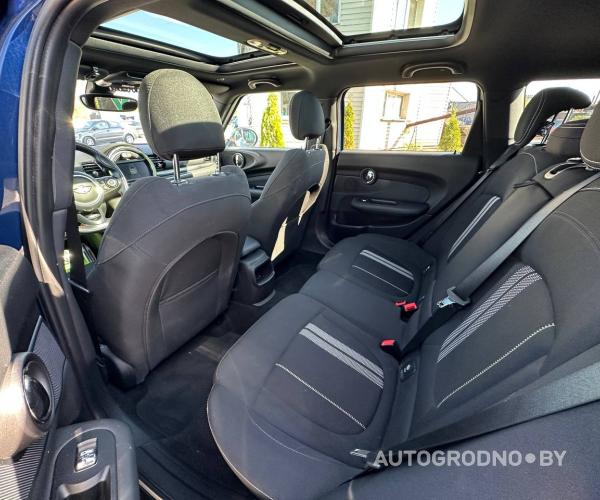 https://autogrodno.by/media/com_expautospro/images/big/_68e69aba0906f.jpg