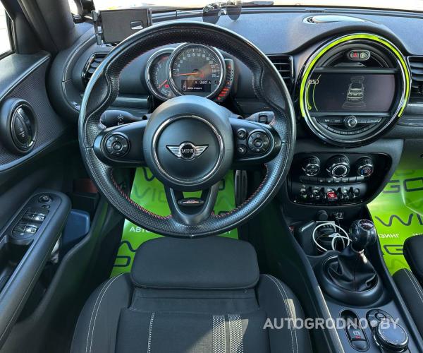 https://autogrodno.by/media/com_expautospro/images/big/_68e69abaddba9.jpg