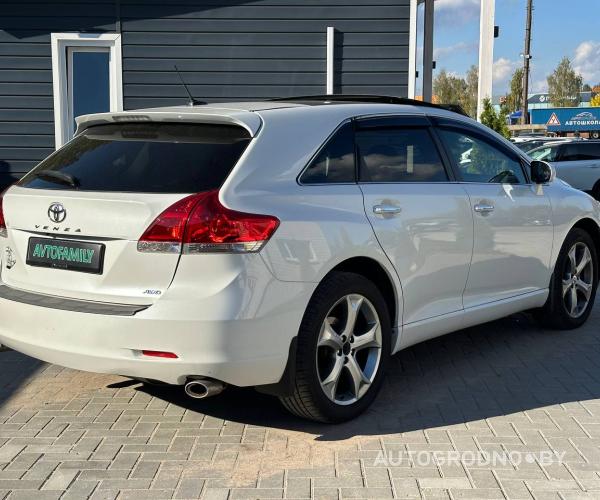 https://autogrodno.by/media/com_expautospro/images/big/_68e6a8680de0d.jpg