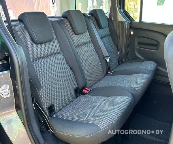 https://autogrodno.by/media/com_expautospro/images/big/_68e7905794d1b.jpg