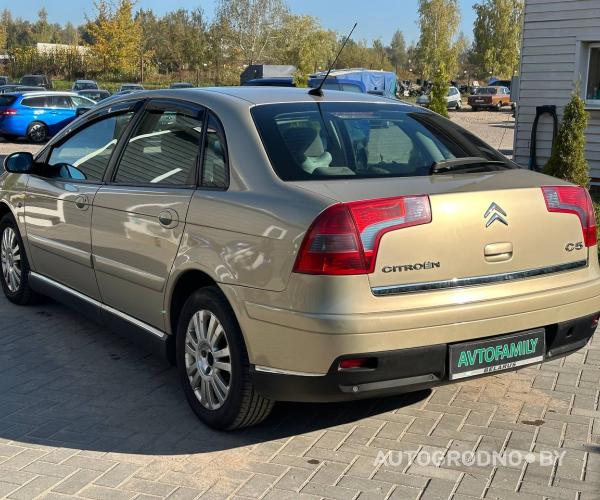 https://autogrodno.by/media/com_expautospro/images/big/_68e79c09184bc.jpg