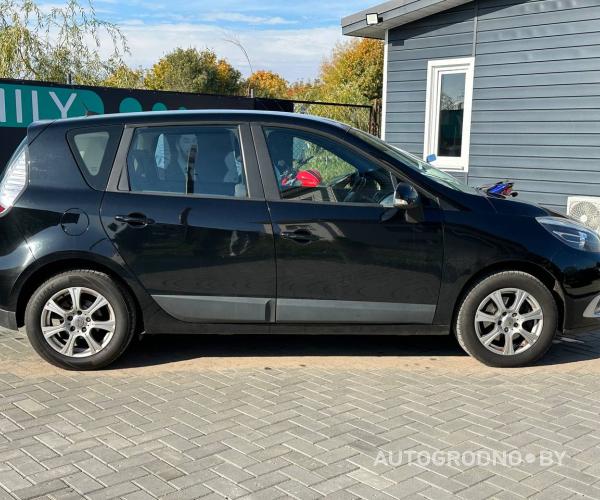 https://autogrodno.by/media/com_expautospro/images/big/_68e7cd183b325.jpg