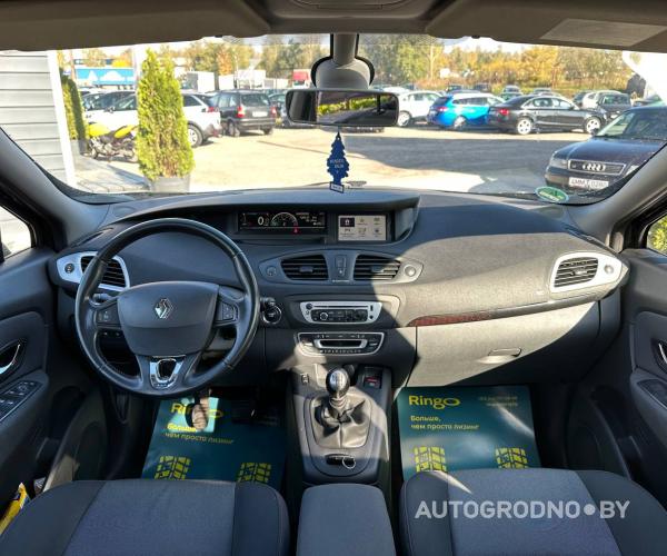 https://autogrodno.by/media/com_expautospro/images/big/_68e7cd1955630.jpg