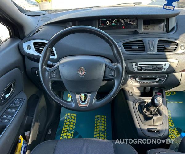 https://autogrodno.by/media/com_expautospro/images/big/_68e7cd198979d.jpg