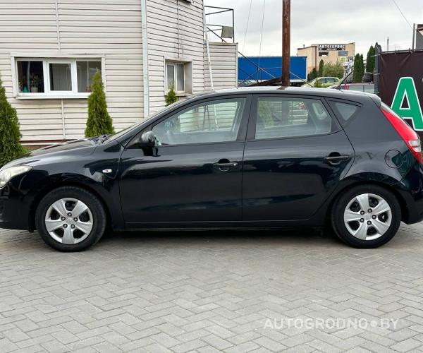 https://autogrodno.by/media/com_expautospro/images/big/_68e81123be0fd.jpg