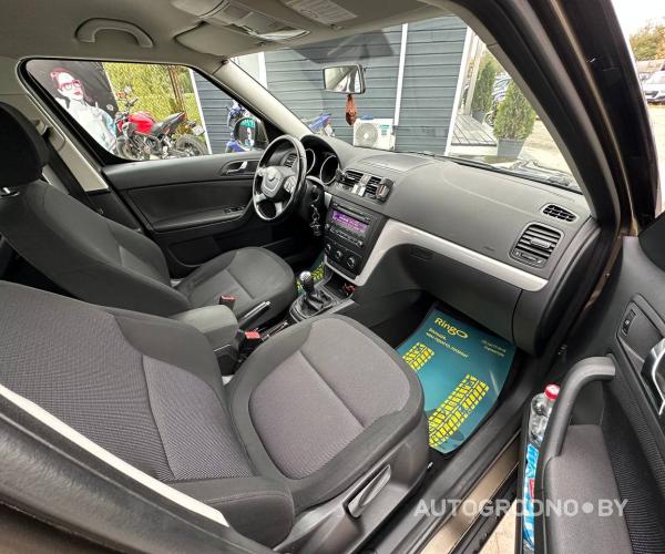 https://autogrodno.by/media/com_expautospro/images/big/_68e88fa612add.jpg