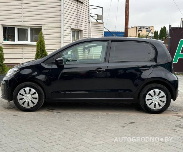 https://autogrodno.by/media/com_expautospro/images/big/_68e8cda131e3e.jpg