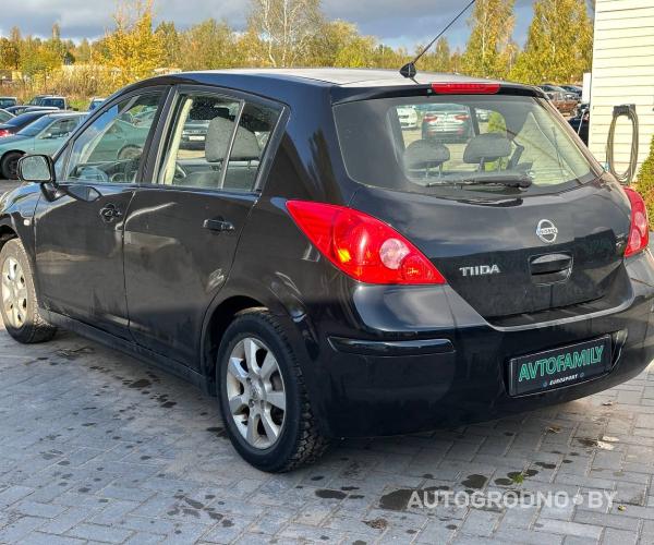 https://autogrodno.by/media/com_expautospro/images/big/_68e91d0e3d00e.jpg