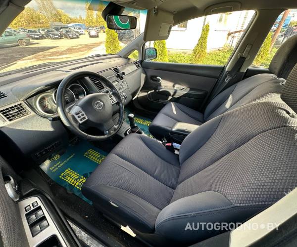 https://autogrodno.by/media/com_expautospro/images/big/_68e91d0edd76e.jpg