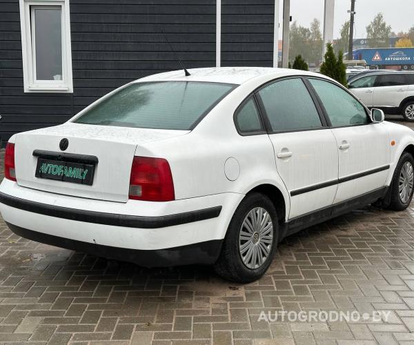 https://autogrodno.by/media/com_expautospro/images/big/_68ea3b579e4d3.jpg