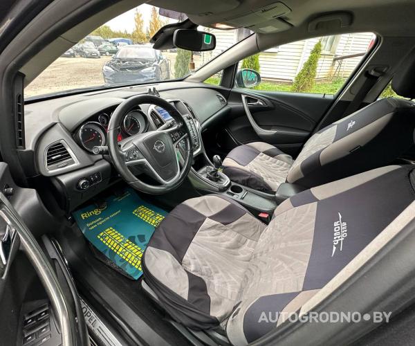 https://autogrodno.by/media/com_expautospro/images/big/_68efa4ebbe6c8.jpg