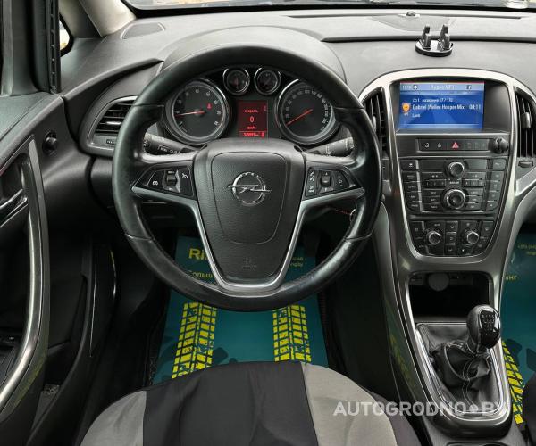 https://autogrodno.by/media/com_expautospro/images/big/_68efa4eccce53.jpg