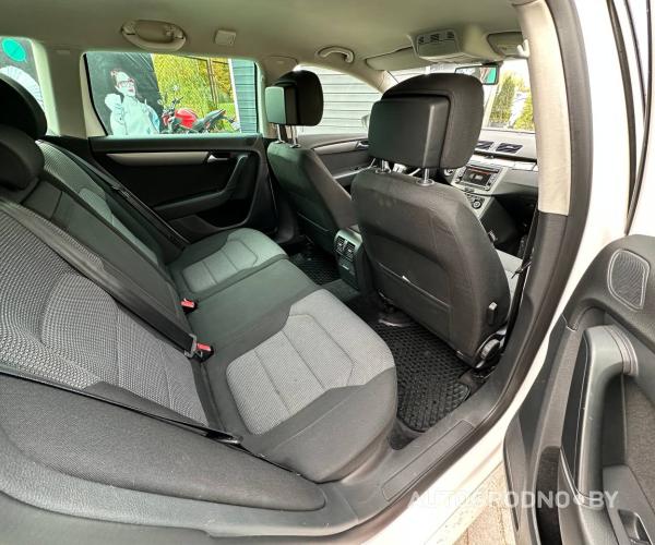https://autogrodno.by/media/com_expautospro/images/big/_68efb498ed4b8.jpg