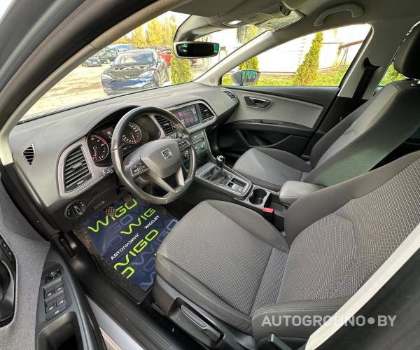 https://autogrodno.by/media/com_expautospro/images/big/_68eff9bdb0b8f.jpg