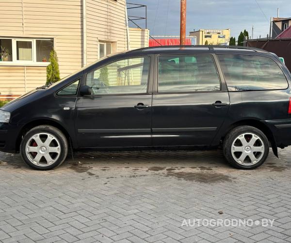 https://autogrodno.by/media/com_expautospro/images/big/_68f0796f7aaf4.jpg