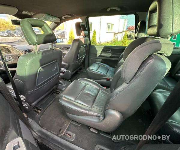 https://autogrodno.by/media/com_expautospro/images/big/_68f079708e8d7.jpg