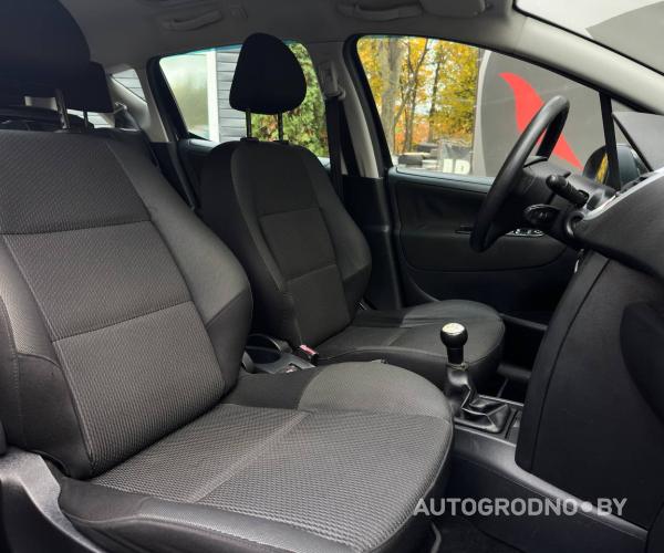 https://autogrodno.by/media/com_expautospro/images/big/_68f0b18a66ed0.jpg