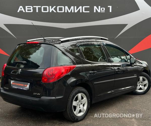 https://autogrodno.by/media/com_expautospro/images/big/_68f0b18b9aaf9.jpg