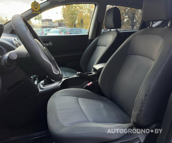 https://autogrodno.by/media/com_expautospro/images/big/_68f0b2b54345d.jpg