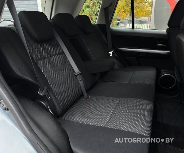 https://autogrodno.by/media/com_expautospro/images/big/_68f21ba2e7b4b.jpg